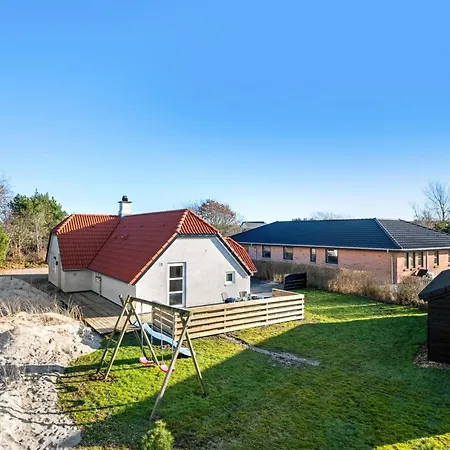 Holiday home Malti - 1-3km From The Sea By Interhome Blavand