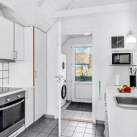 Malti - 1-3km From The Sea By Interhome *