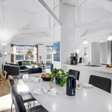 Malti - 1-3km From The Sea By Interhome Blåvand